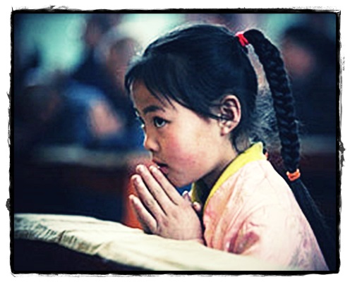 CHINA_GIRL_PRAYING.jpg